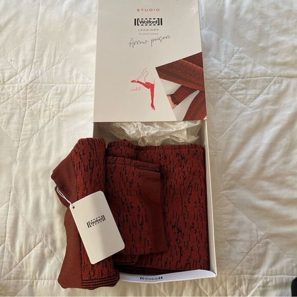 Wolford -NWT Arrow Poison Knitted Leggings, Size M - Picture 13 of 15